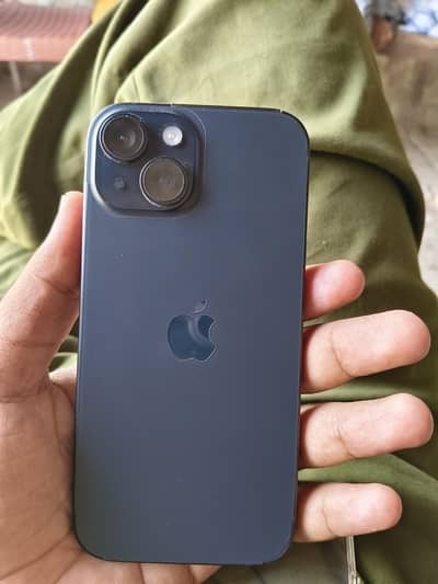 Apple iPhone 15