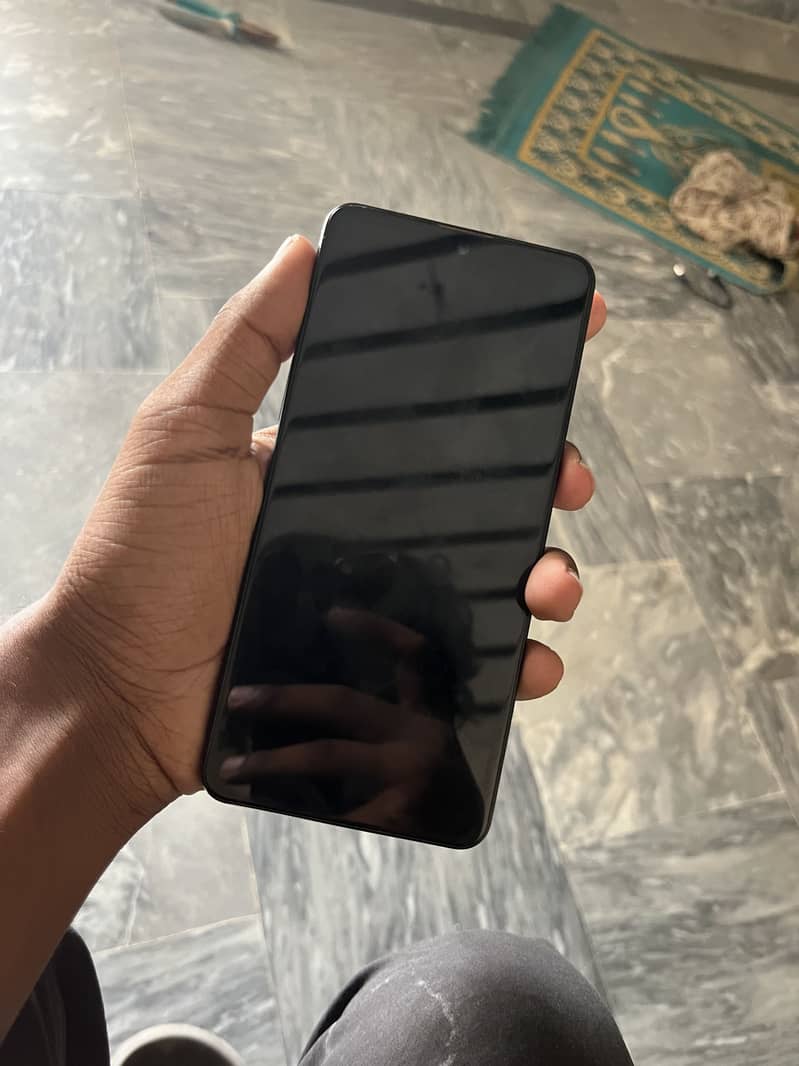 Sharp Aquos Zero 3