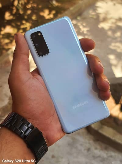 SAMSUNG S20 5G 12/128.