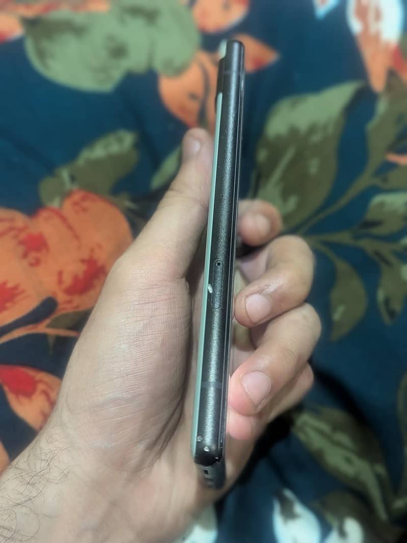 Google Pixel 6a 3