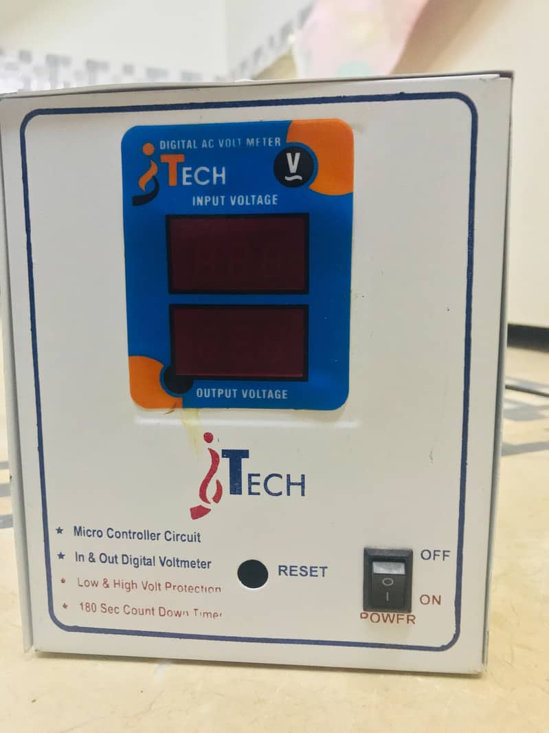 iTech Digital Voltage Stabilizer / Protector 2