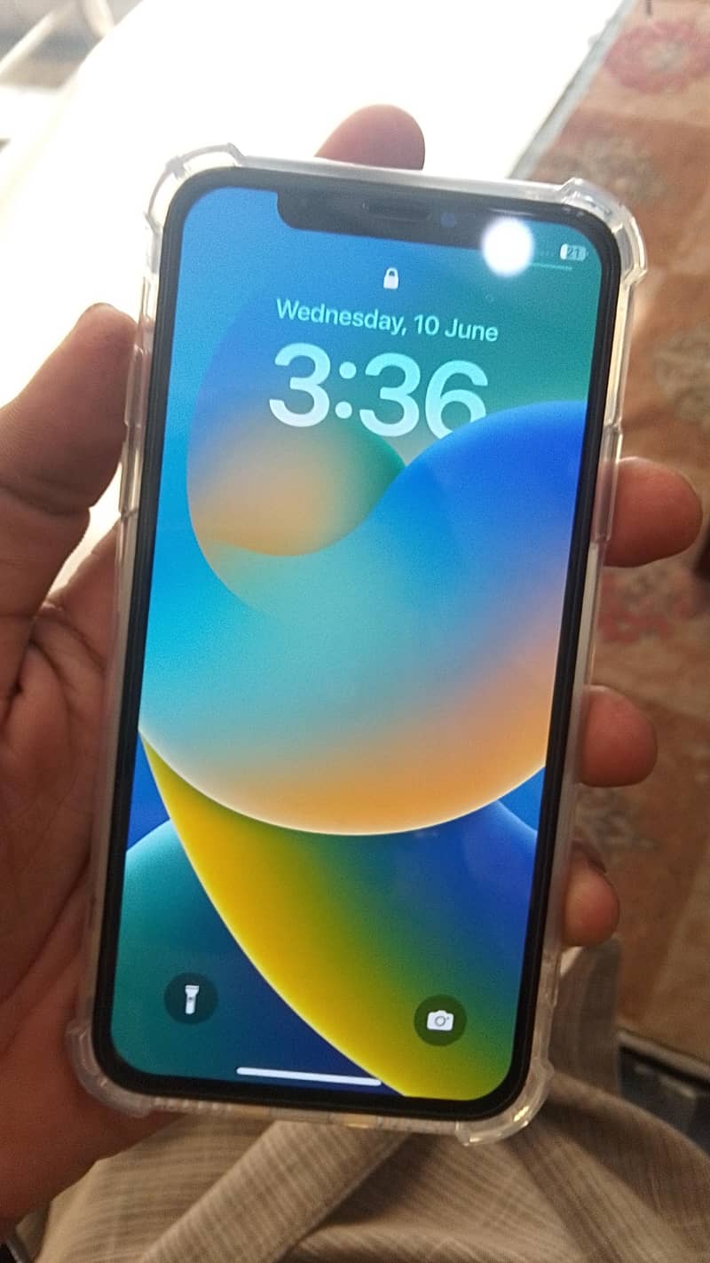 Apple iPhone X 0