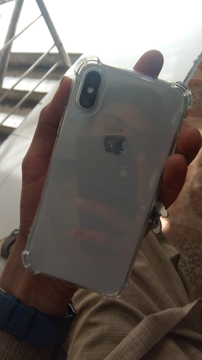 Apple iPhone X 2