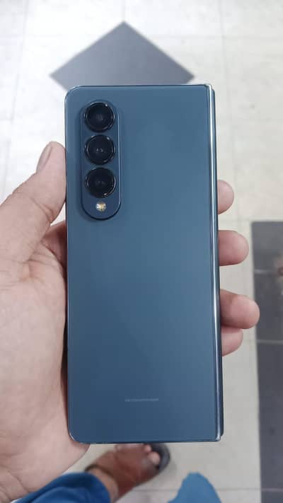 Samsung Mobile Z Fold 4