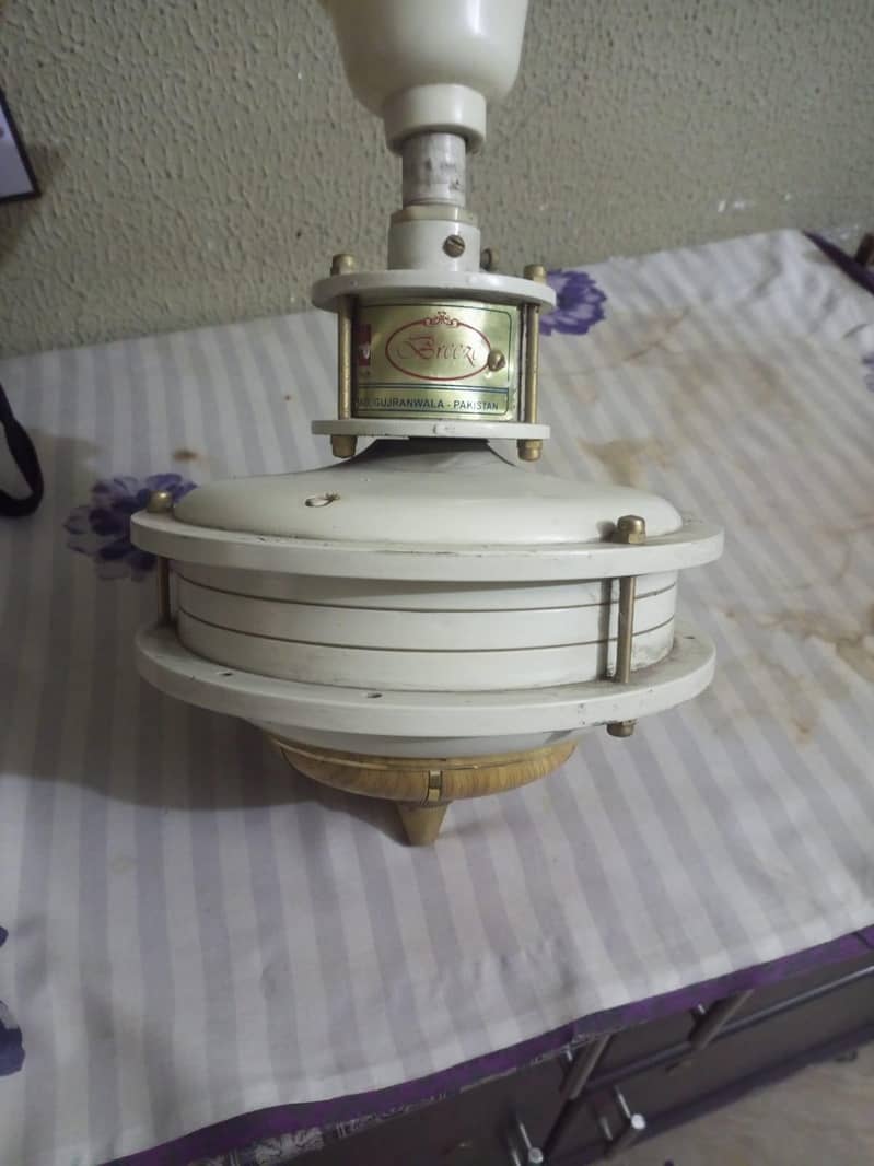 Fan (Ceiling) 0