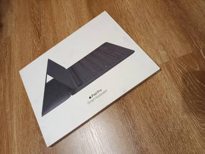 Apple smart keyboard for IPAD PRO 12.9 inch (1st & 2nd Gen only)