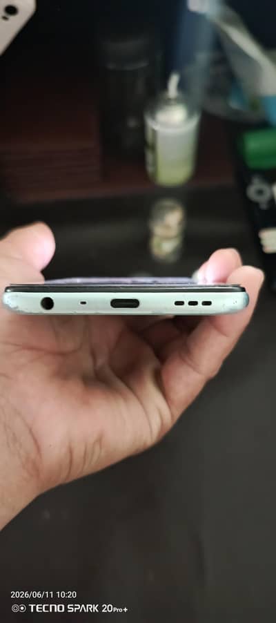 OPPO A76