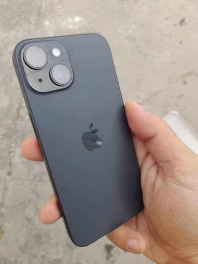 Apple iPhone 15