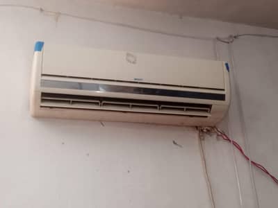 10/10 condition original  ges original comperser 0311 9922073
