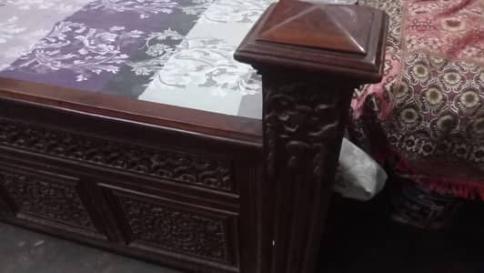 Bed & Bed side Table with dresser (0323-6819283)