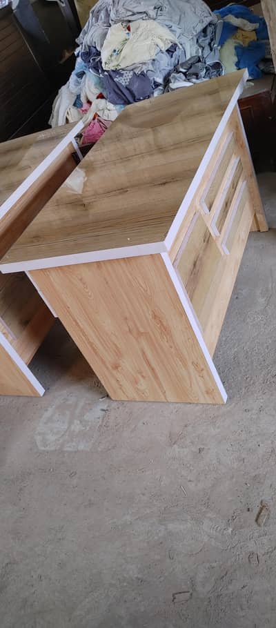 exective office table