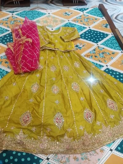 Mehndi Bridal lahnga