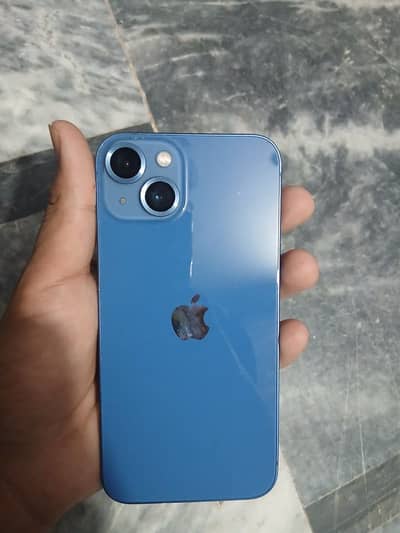 Apple iPhone 13