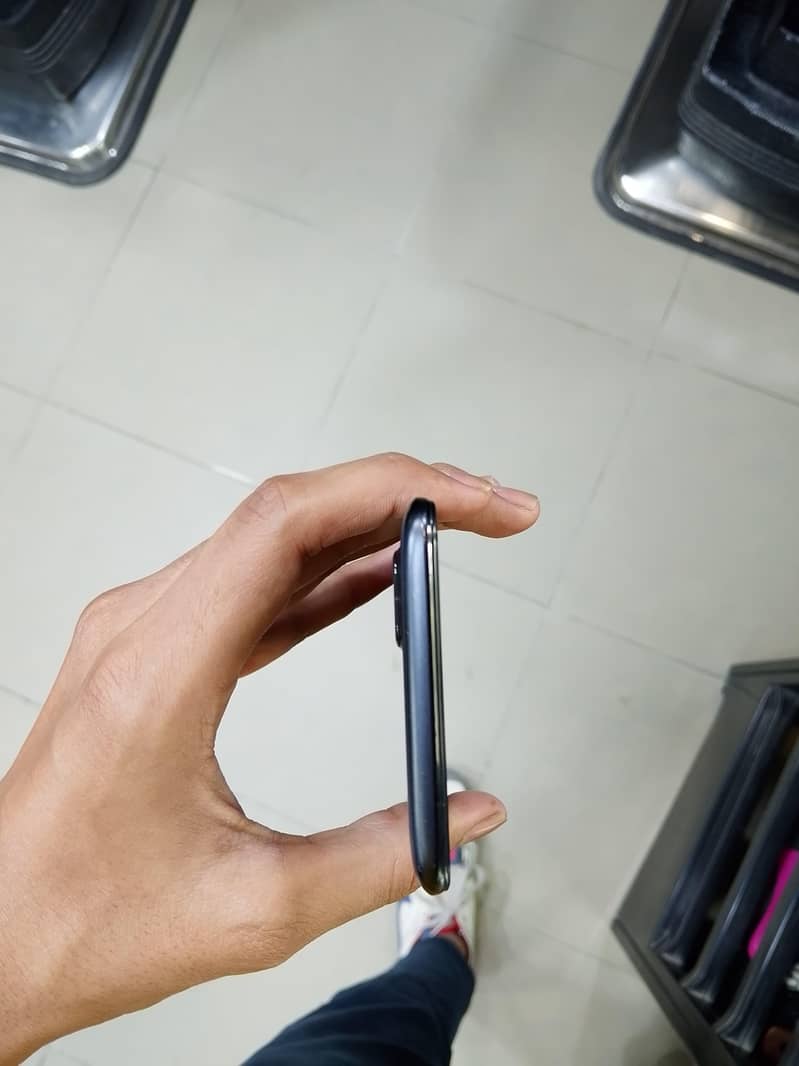 One Plus 5T 5