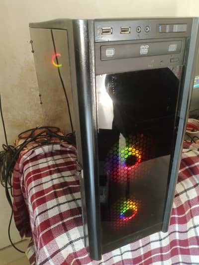 Custom Build RGB PC Read Post No Exchange