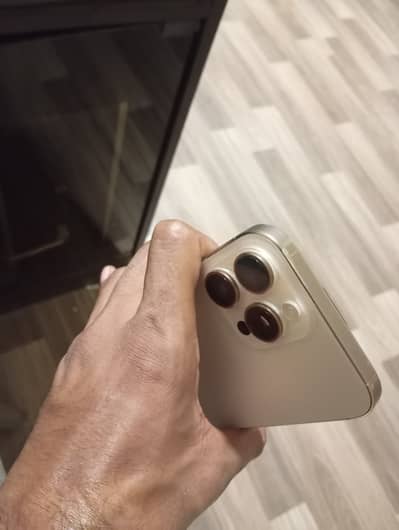Apple iPhone 16 Pro Max desert titanium JV 256gb