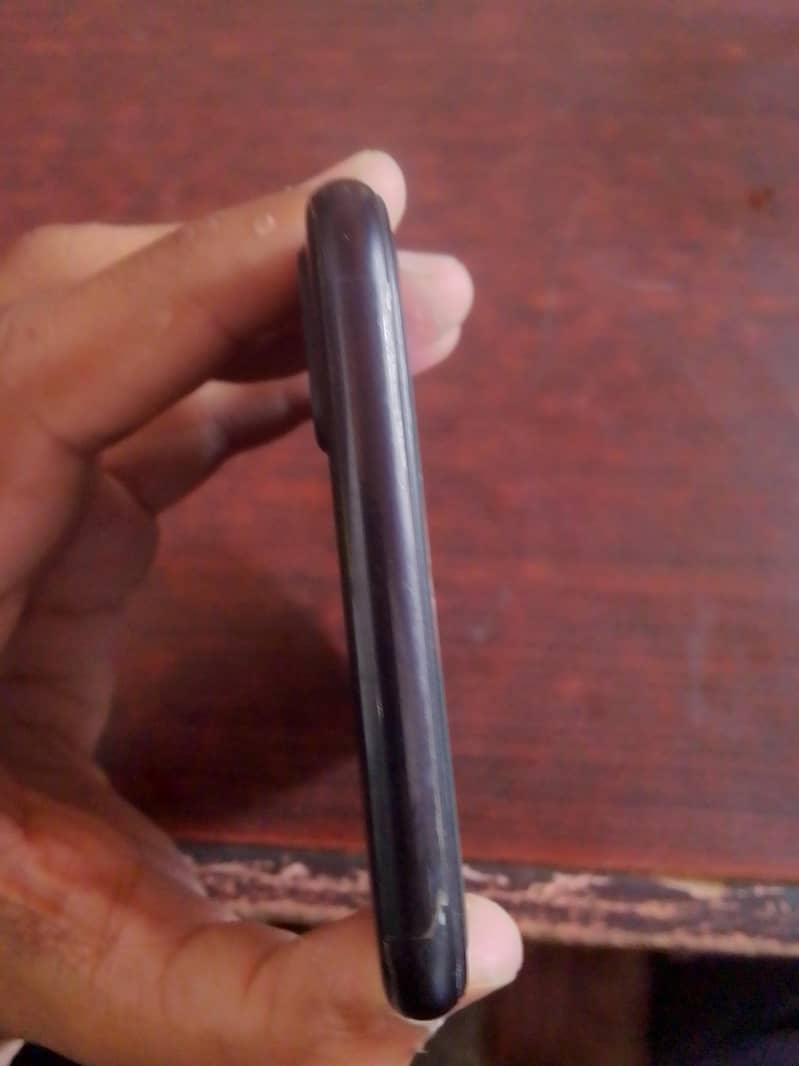 Apple iPhone 7 Plus 4