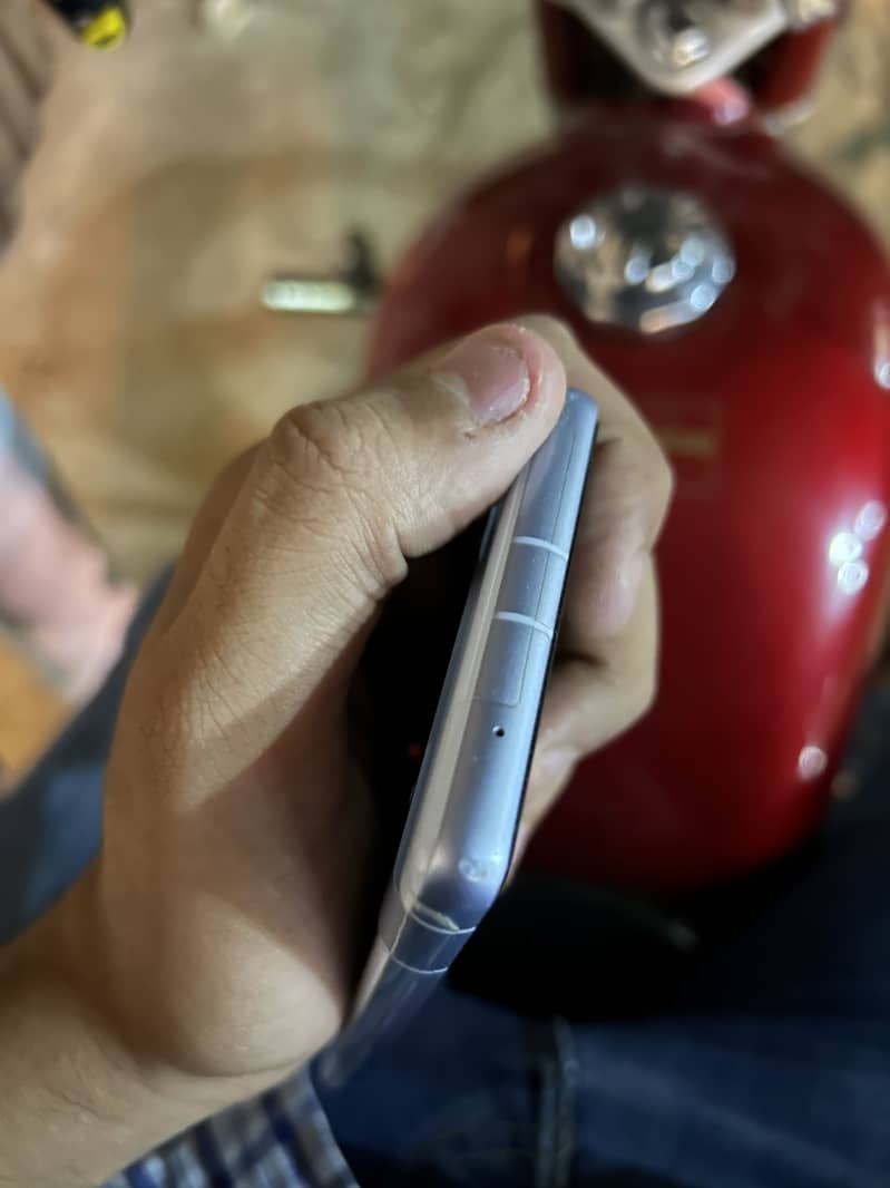 Google Pixel 7a 2