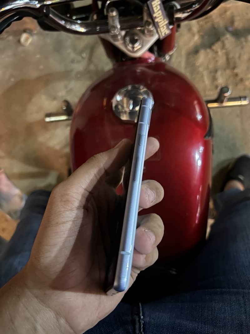 Google Pixel 7a 3
