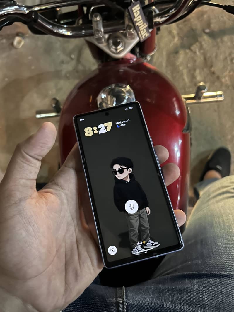 Google Pixel 7a 5
