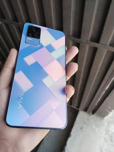 vivo v21e with box charger