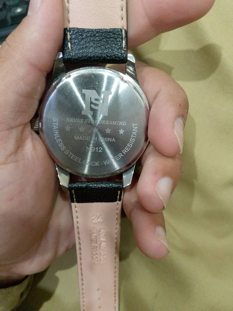watch 1