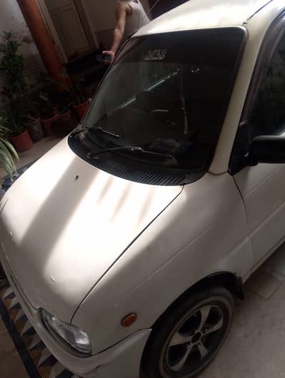 Daihatsu Cuore 2005