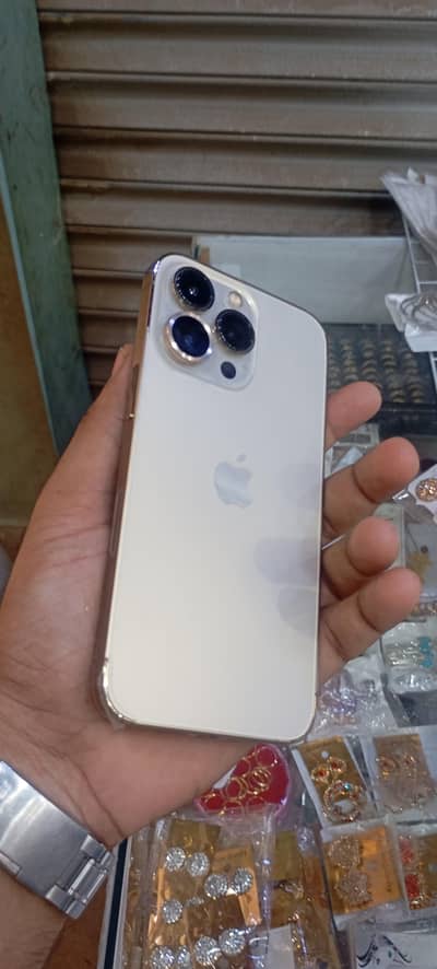 Apple iPhone 13 Pro