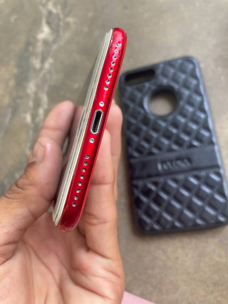 Apple iPhone 7 Plus 3