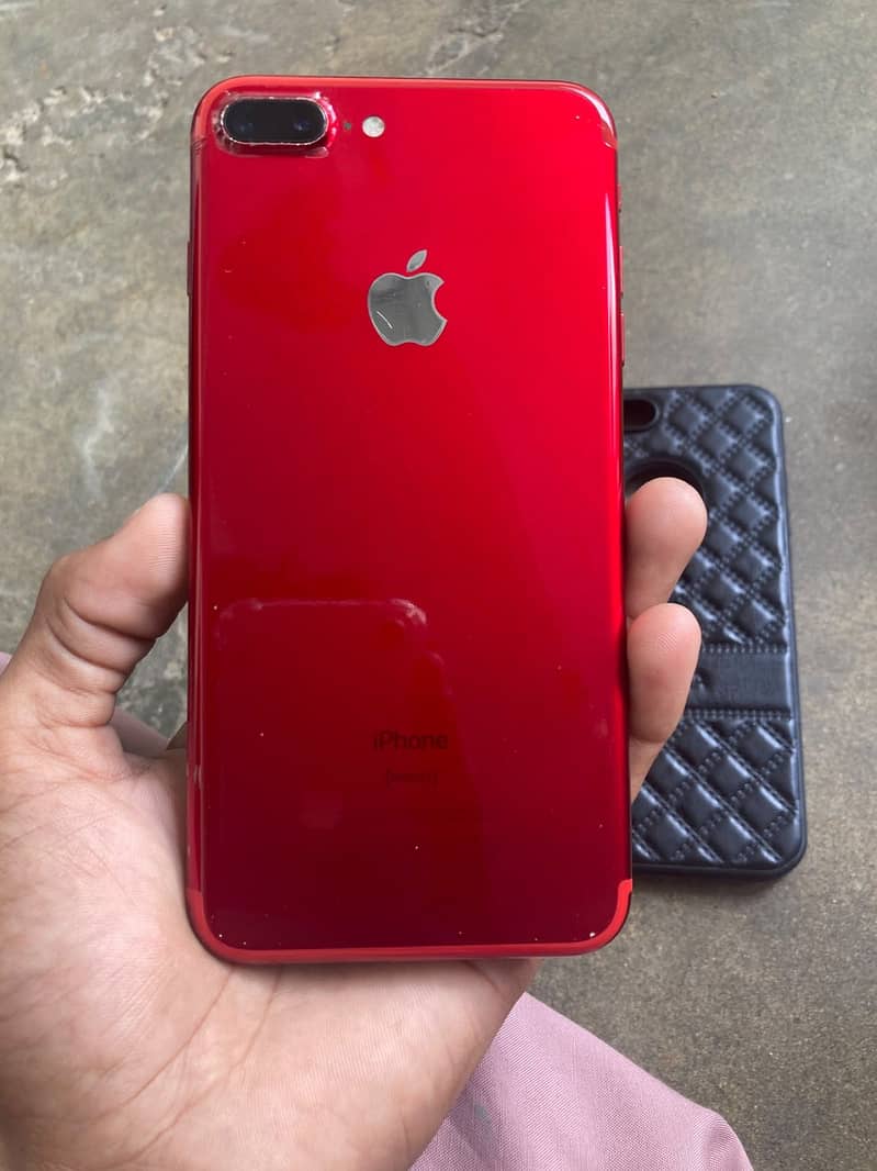 Apple iPhone 7 Plus 4