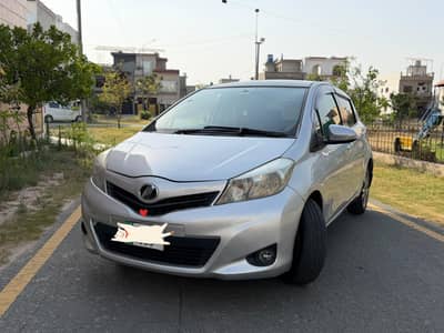Toyota Vitz 2011