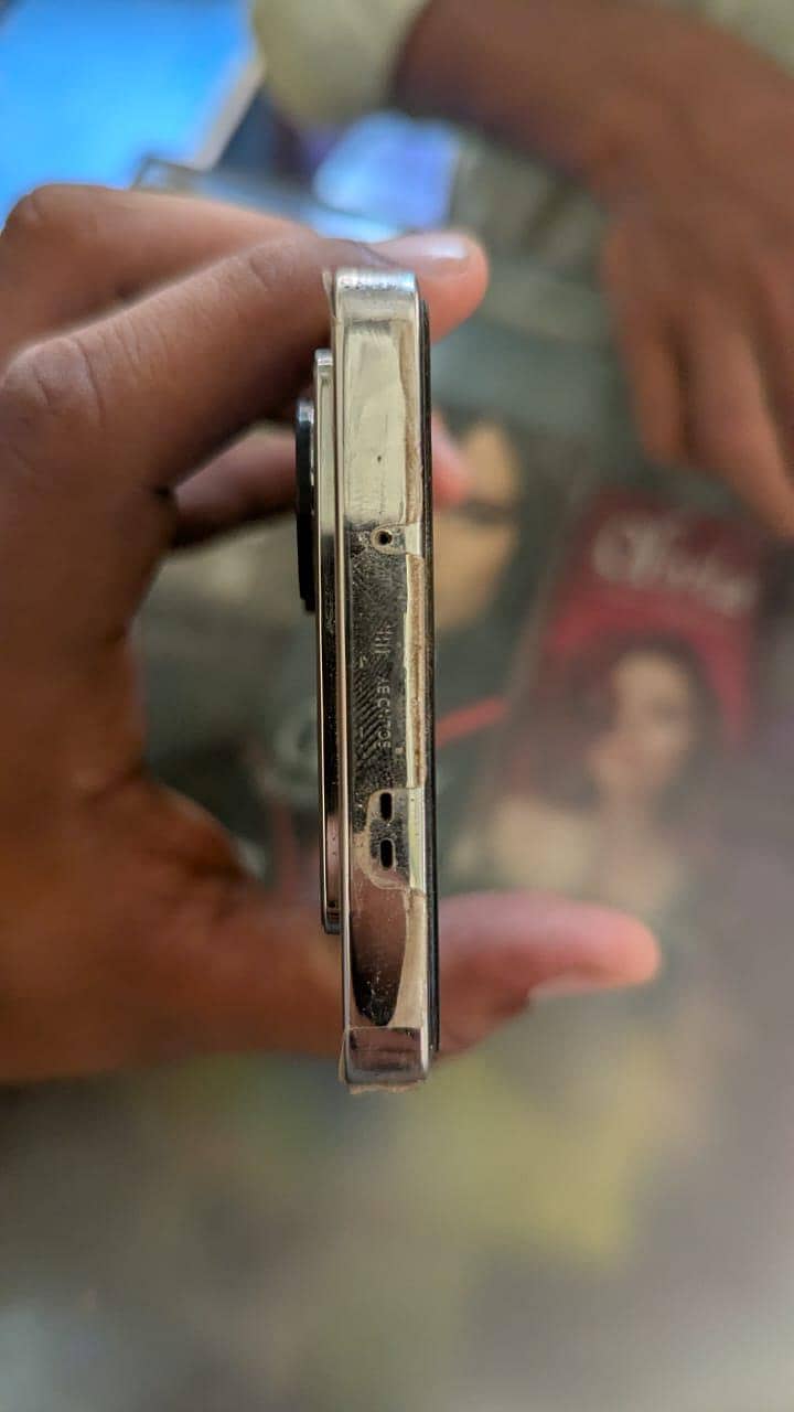 Infinix Note 40 6