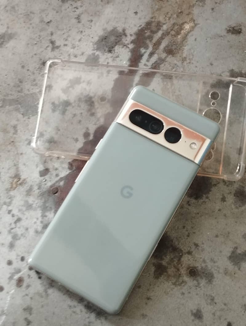 Google Pixel 7 Pro 0