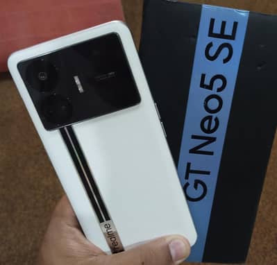 Realme GT Neo5 SE