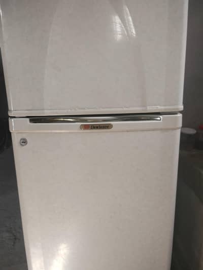 Dawlance Firig Medium Size