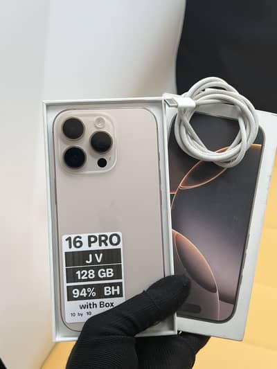 Apple iPhone 16 Pro Jv 128 GB 94% Battery with box wire