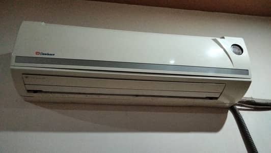Dawlance 1.5 ton split AC