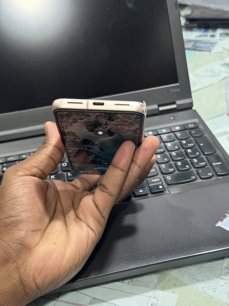 Google Pixel 8 1