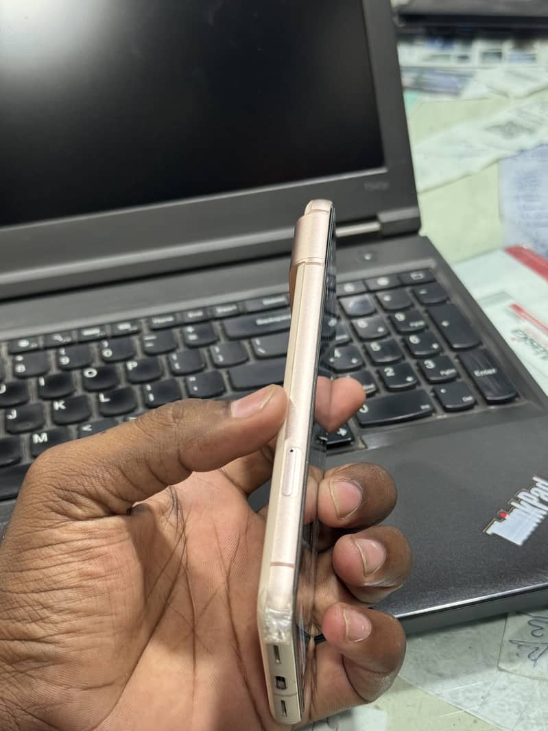 Google Pixel 8 6