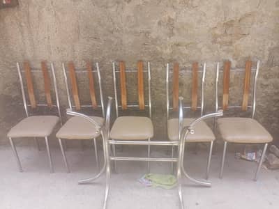 Dining table with chairs