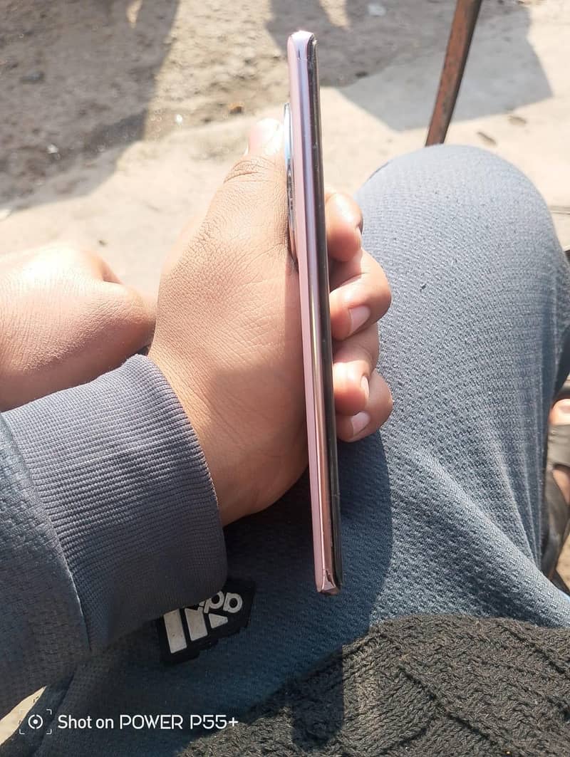 Infinix Zero 40 5