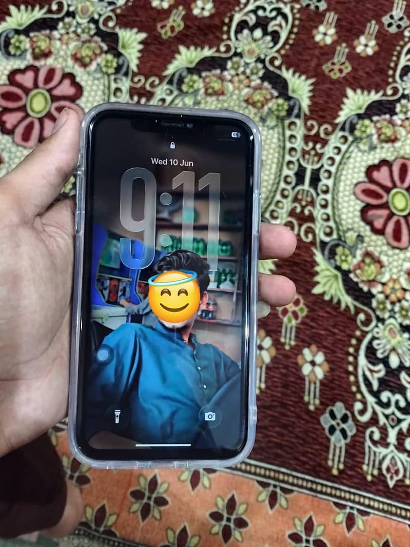 Apple iPhone 11 5