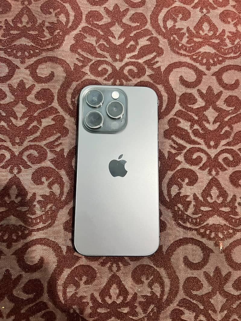 Iphone 15 pro 0