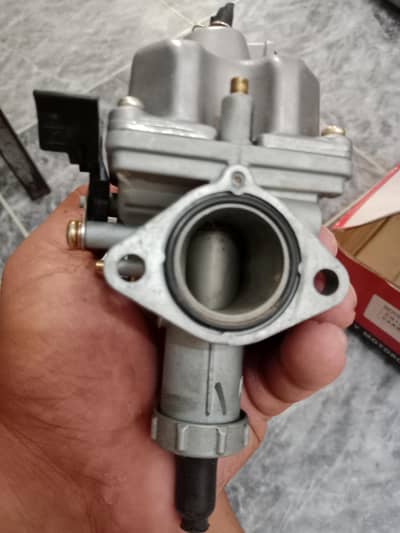 125 carburetor 4 day used only