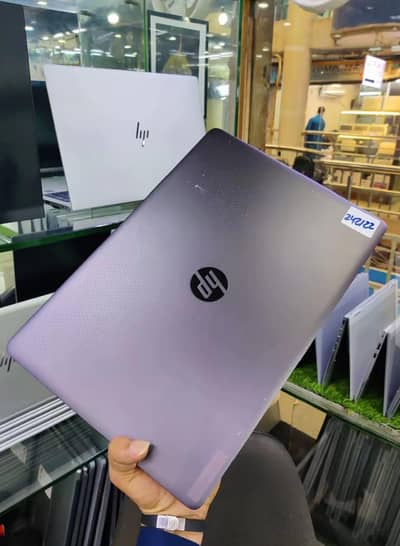 Hp ZBook g3, Xeon processor, 4Gb garfic card, 8gb ram, 256ssd