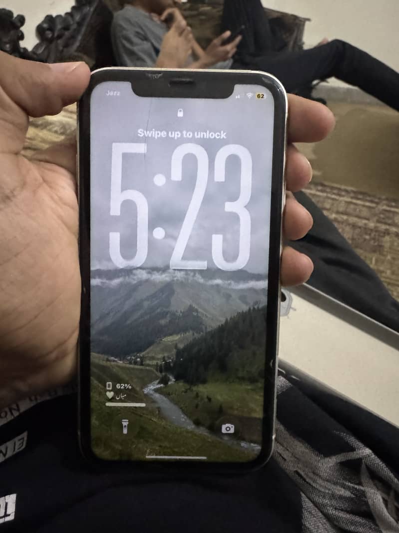 Apple iPhone 11 1