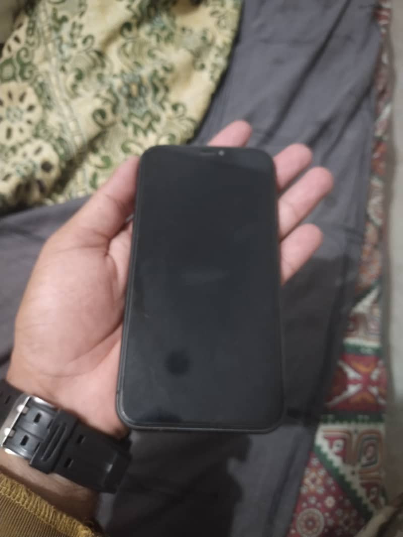 Apple iPhone 11 5