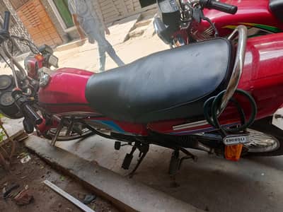 Honda 100 Bike for sale.