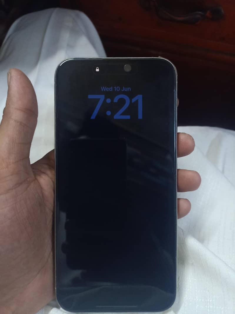Apple iPhone 15 Pro Max 8