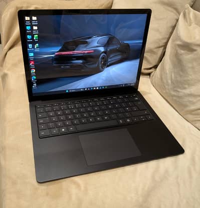 Microsoft Surface Laptop 3 | Core i5-1035G7 | condition 9.8/10